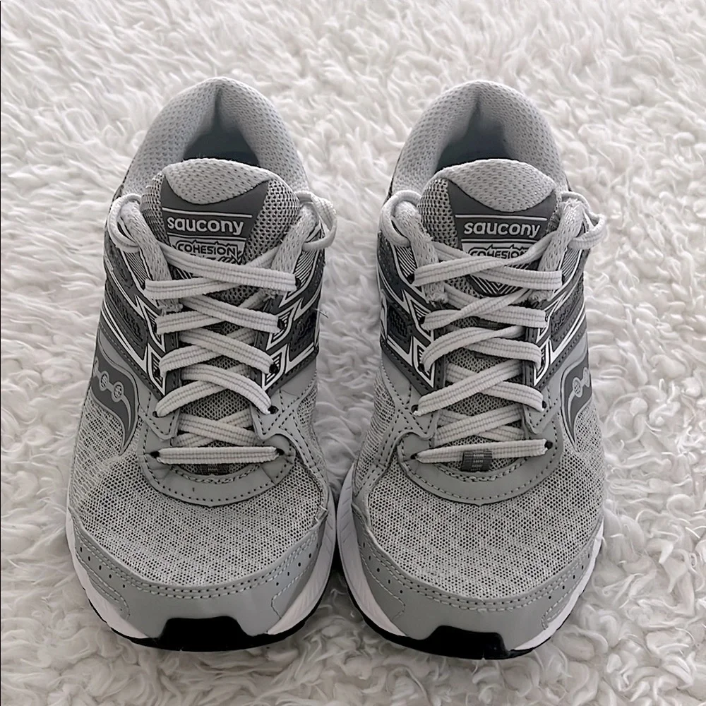Saucony Cohesion 13 Running Shoes Versafoam Activewear Gym Womens Sz 6.5W - Picture 1 of 15